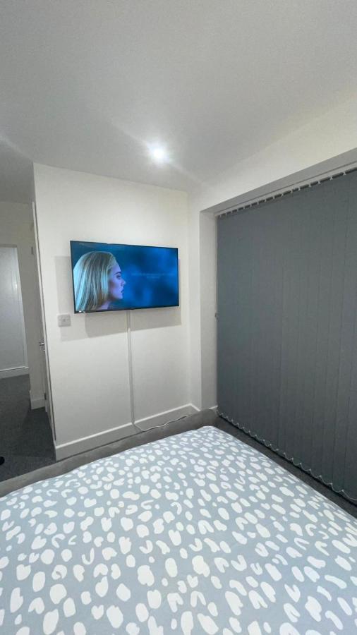 2 Bed Room Luxury Apartment In Old Kent Road لندن المظهر الخارجي الصورة